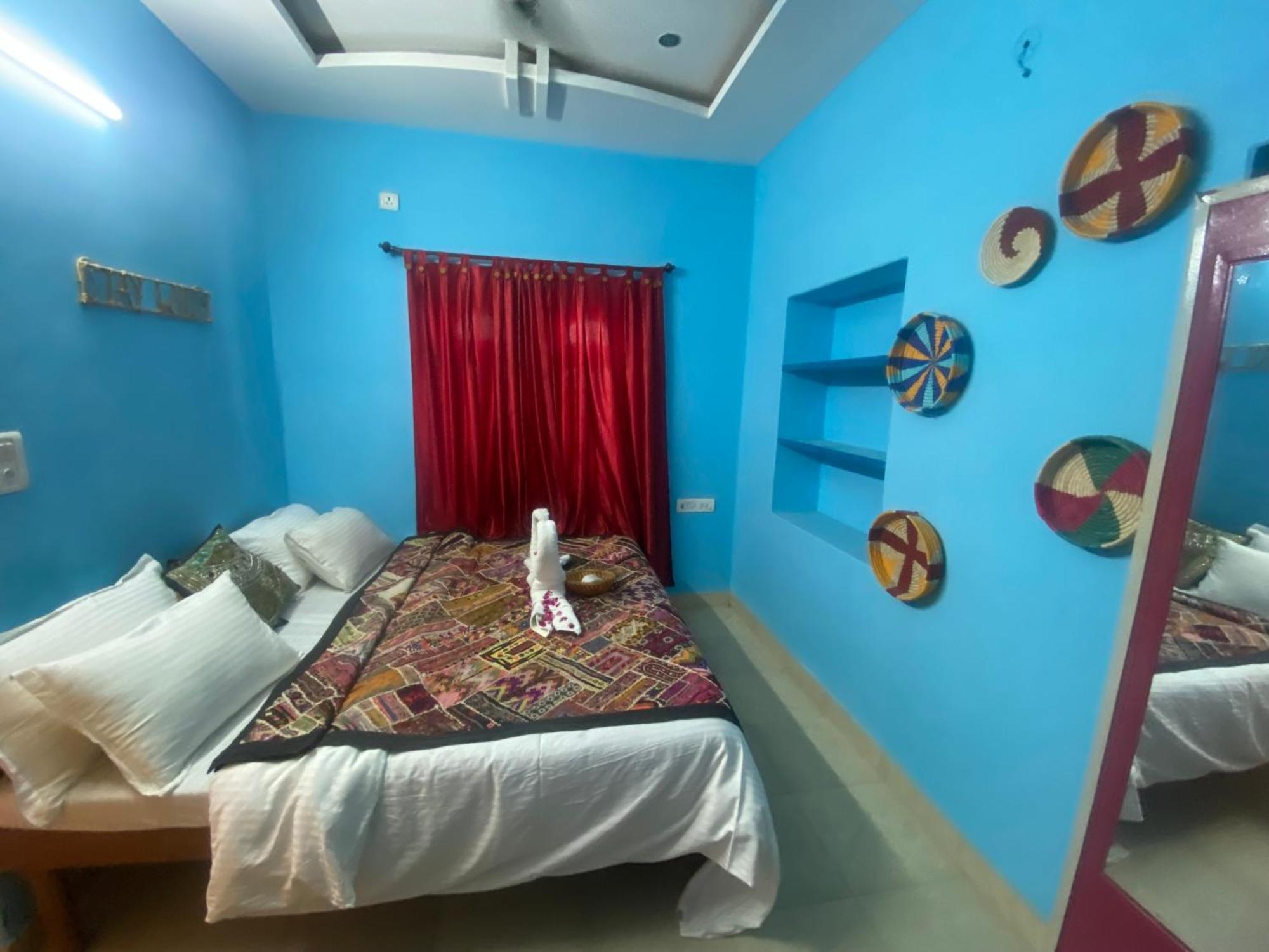 Blue Eye Hostel Джайсалмер Экстерьер фото